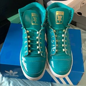 Size 10.5 Adidas “top 10”